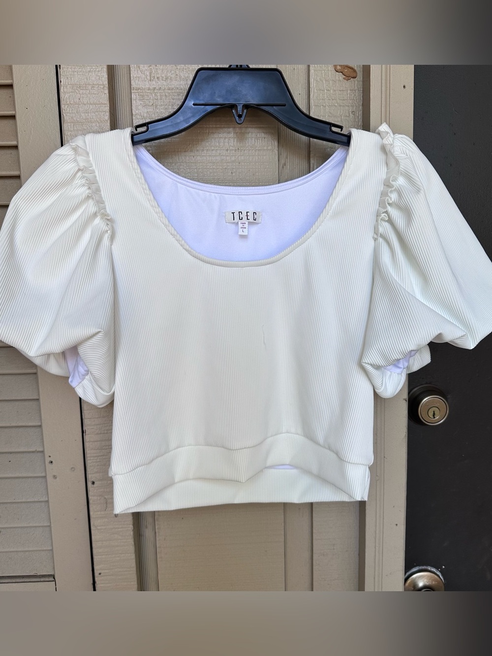 TCEC Crop Top Shirt Size Large